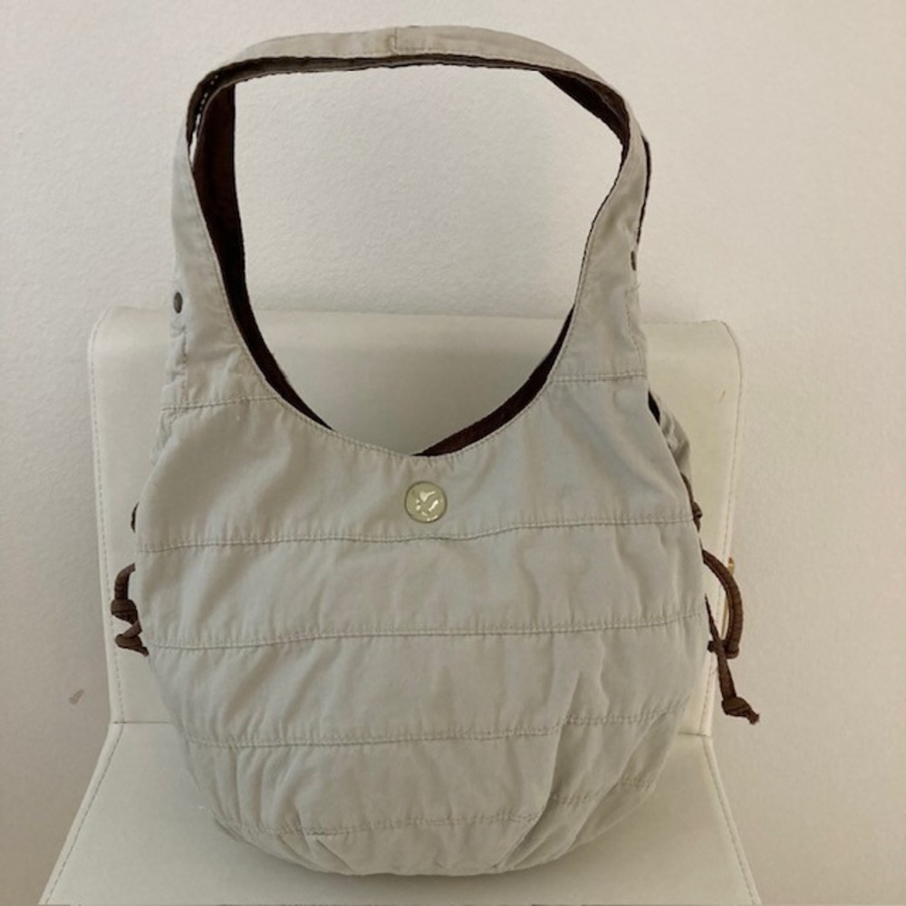 American Eagle Small Very Cute Tote Bag Heather Color 9 x 10 inter Zip Pocket
